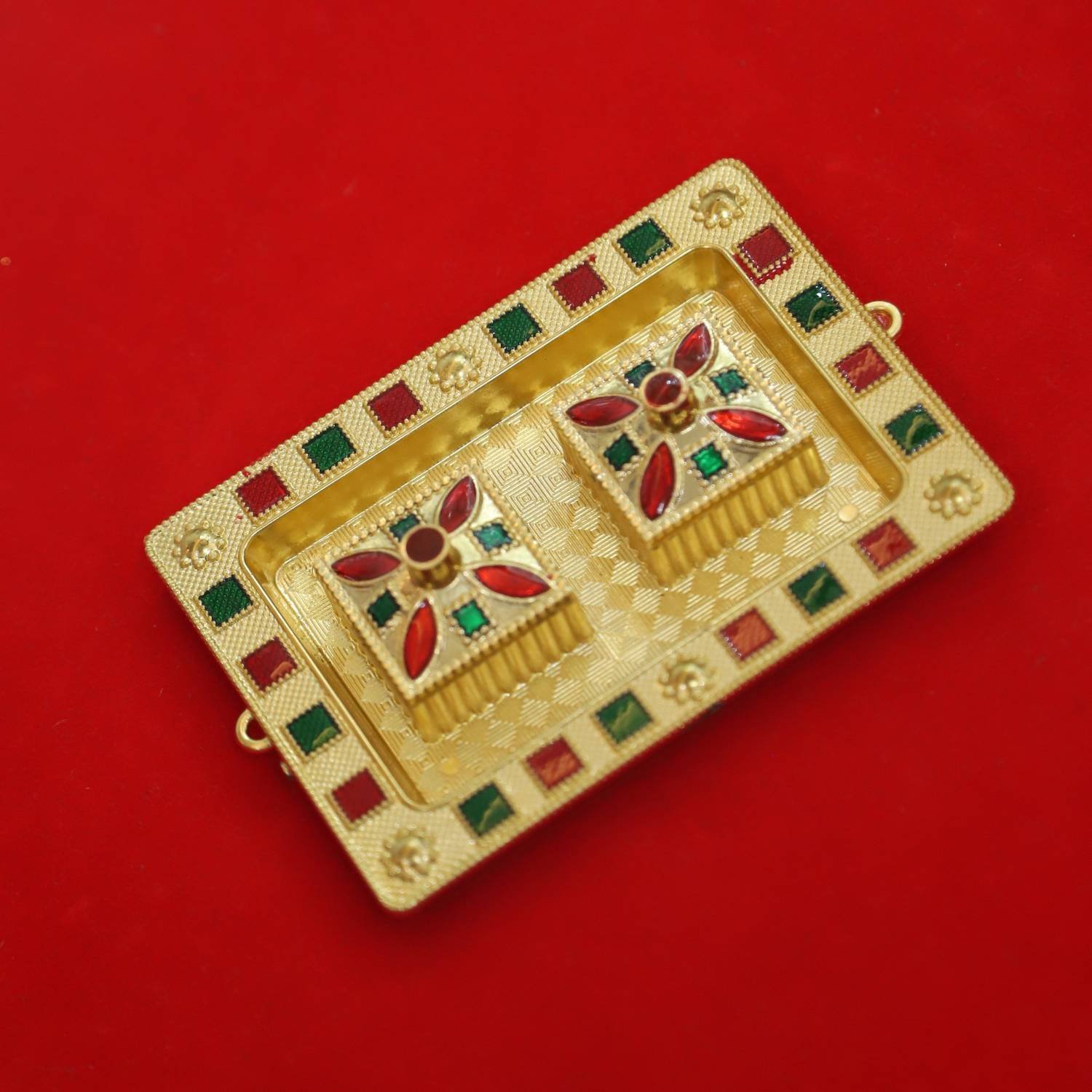 Square kumkum holder with suqare compartment