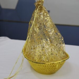 Oval-shaped gift hamper basket