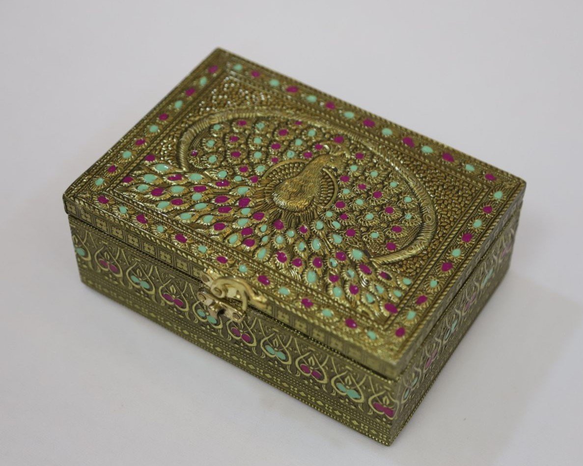 Extra-large kalamkari peacock-designed jewel box