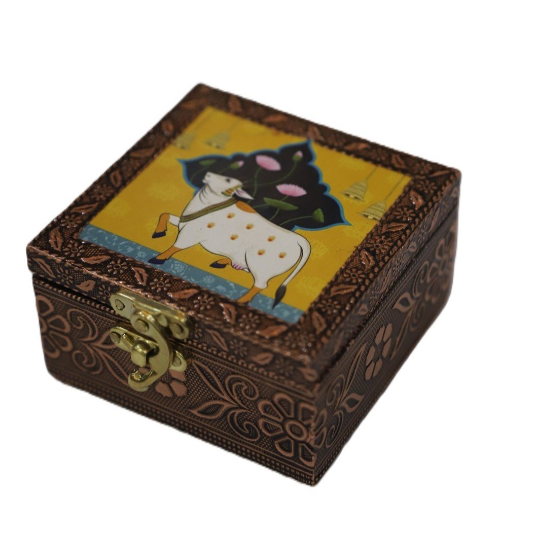 Pichwai Designed Square Jewel Box - Image 2