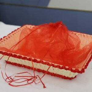 Gift hamper basket for plate decor