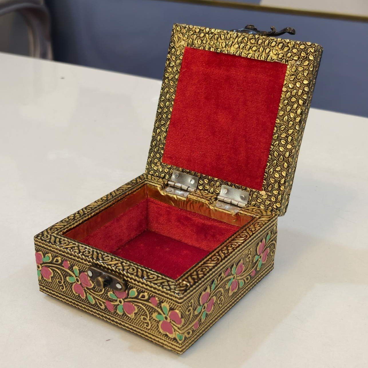 Flower Designed Golden Finished Square Jewel box - Image 3