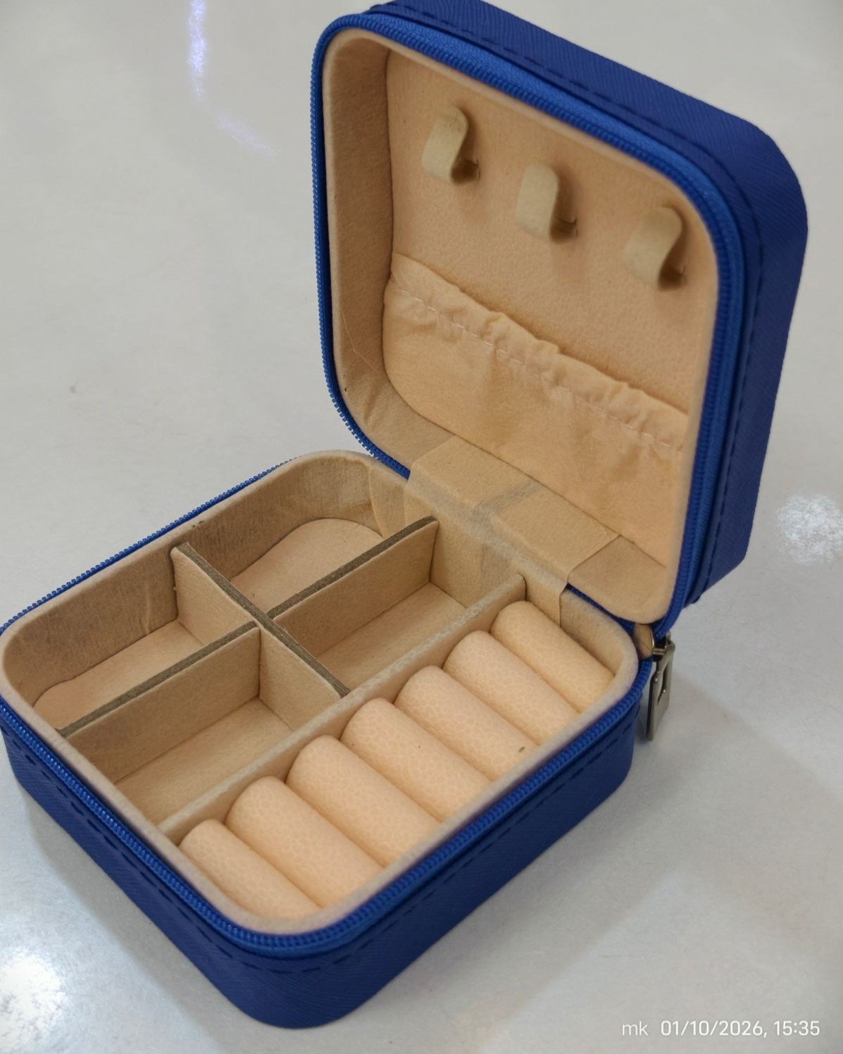 mini Velvet travel jewel box