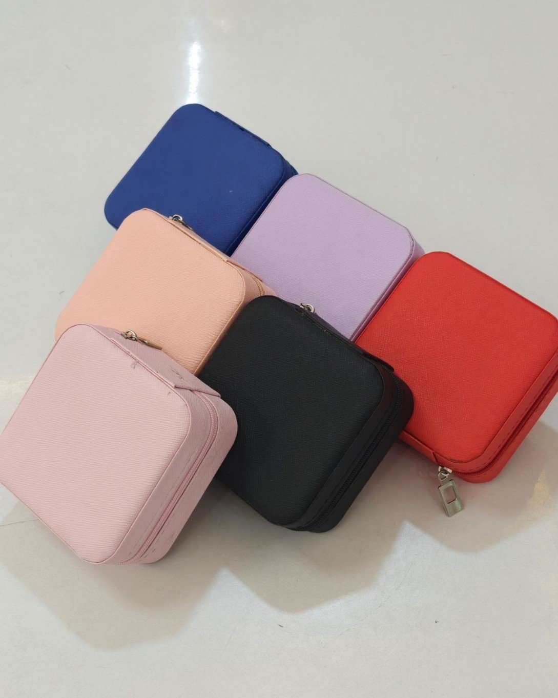 Cute Velvet Travel Jewel box - Image 5