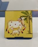 Komatha design wooden manai