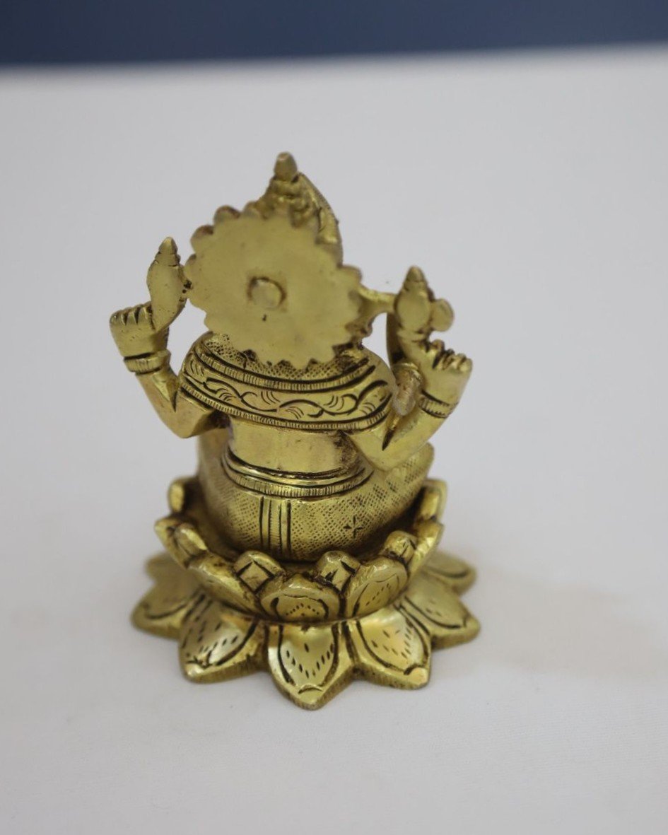 Brass Ganesha Idol with lotus Base - Image 4